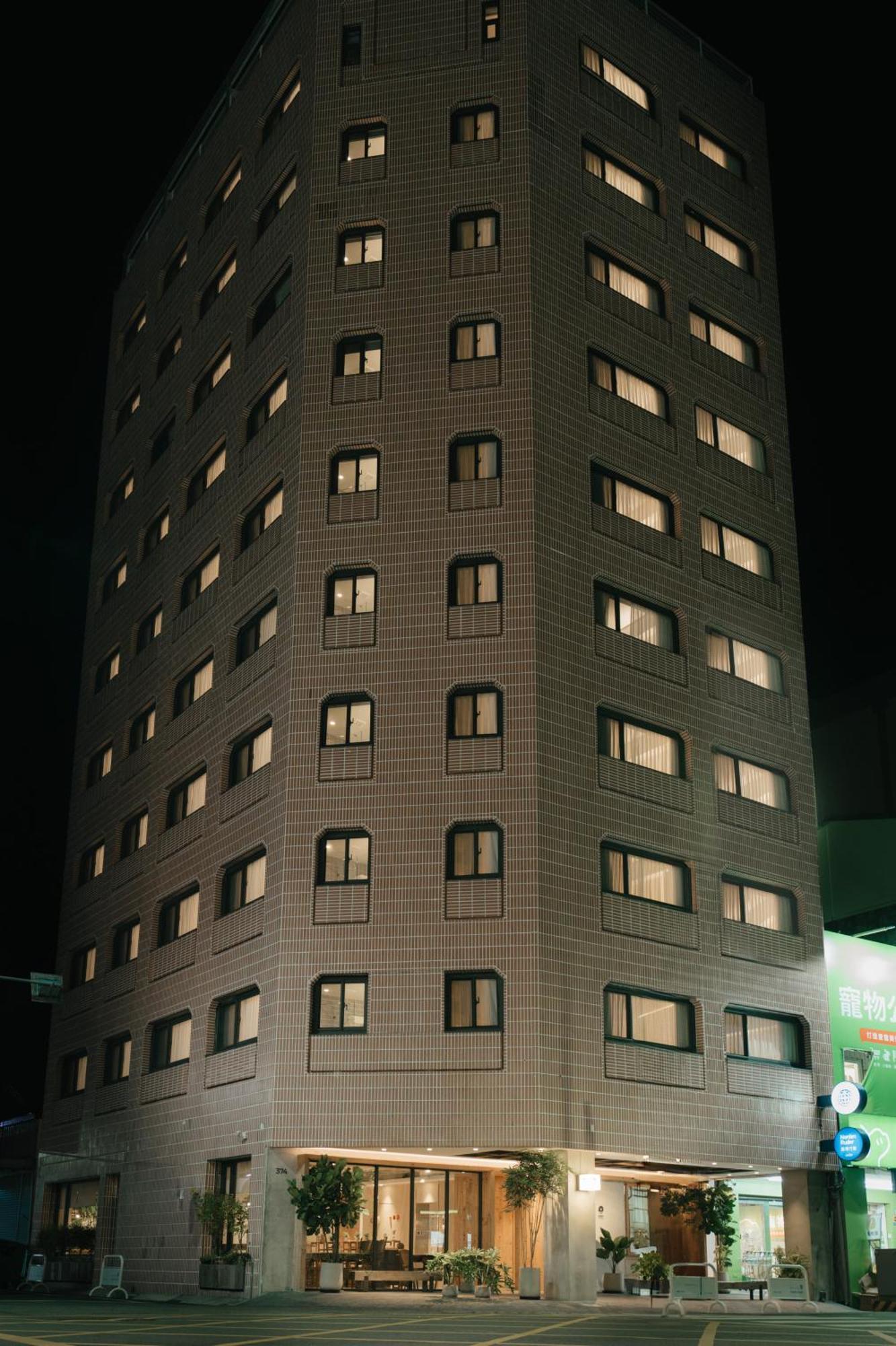 Norden Ruder Hostel Taitung Branch 2 Bagian luar foto